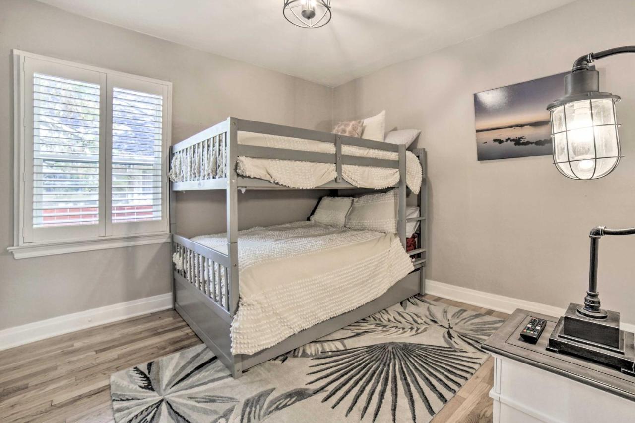 Enchanting Reno Retreat With Deck Walk To Midtown! Exterior photo